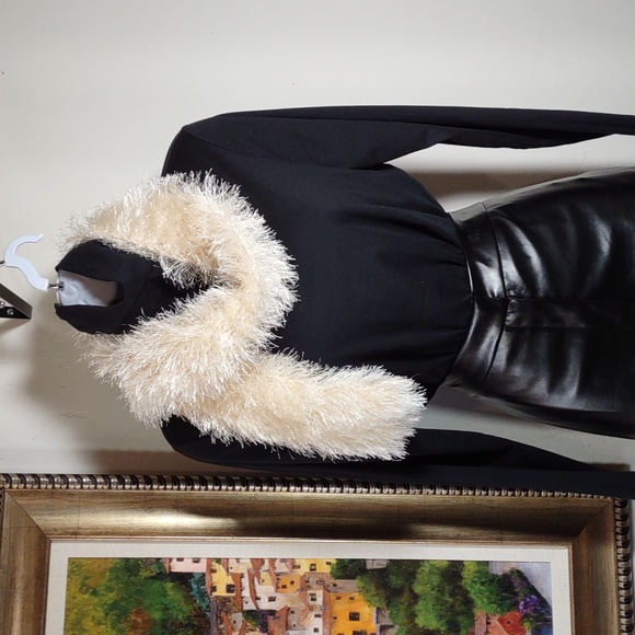 Artisan Crafted Hand Crochet Eyelash Fringe Scarf - Picture 2 of 3